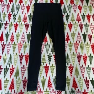 Lulu lemon size 6 Align legging, 27’